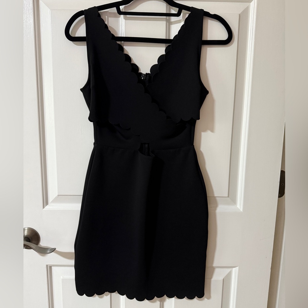 NWT Topshop Black Dress Sheath LBD Scallop Cutout Waist Size 6